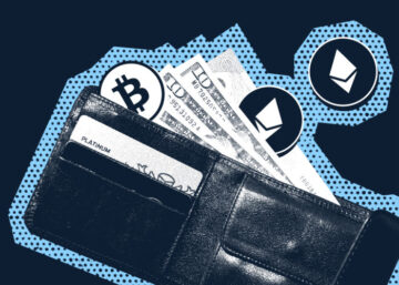 How Do Traditional Finance and Cryptocurrencies Converge in E-Commerce?