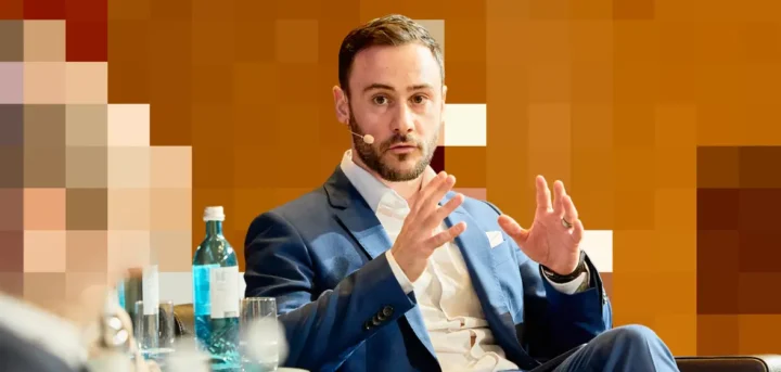 Bank-Backed Euro Stablecoins: Qivalis on MiCA and Adoption