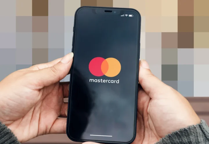 Mastercard протестировала оплату цифровых услуг AI-агентами при помощи стейблкоинов и фиатной валюты